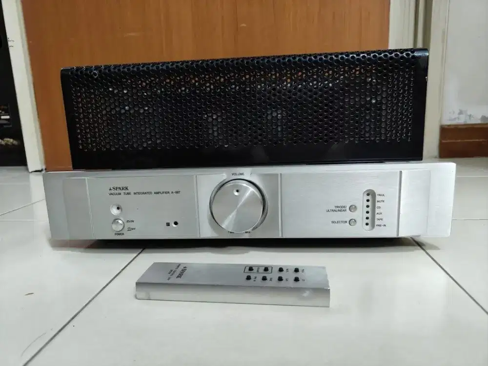 Spark A-88T integrated amplifier vacuum tube audio original