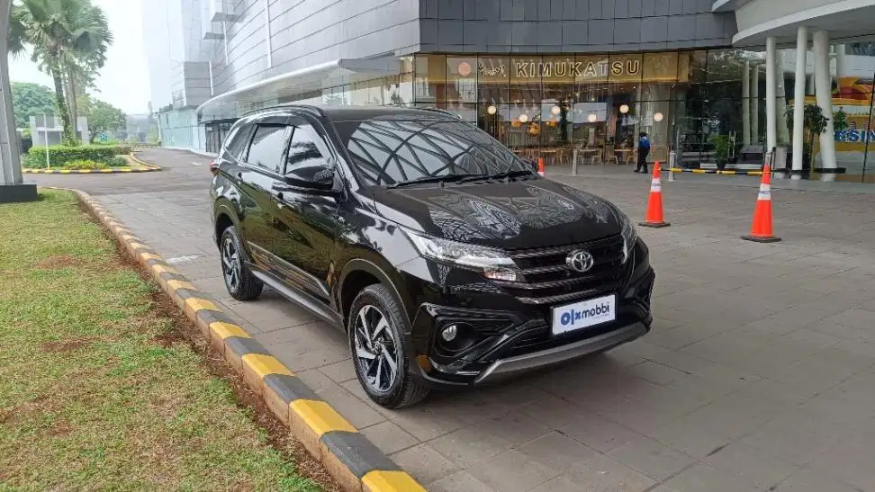 DP MURAH Toyota Rush 1.5 S GR Sport Bensin-AT 2024  CUYOB