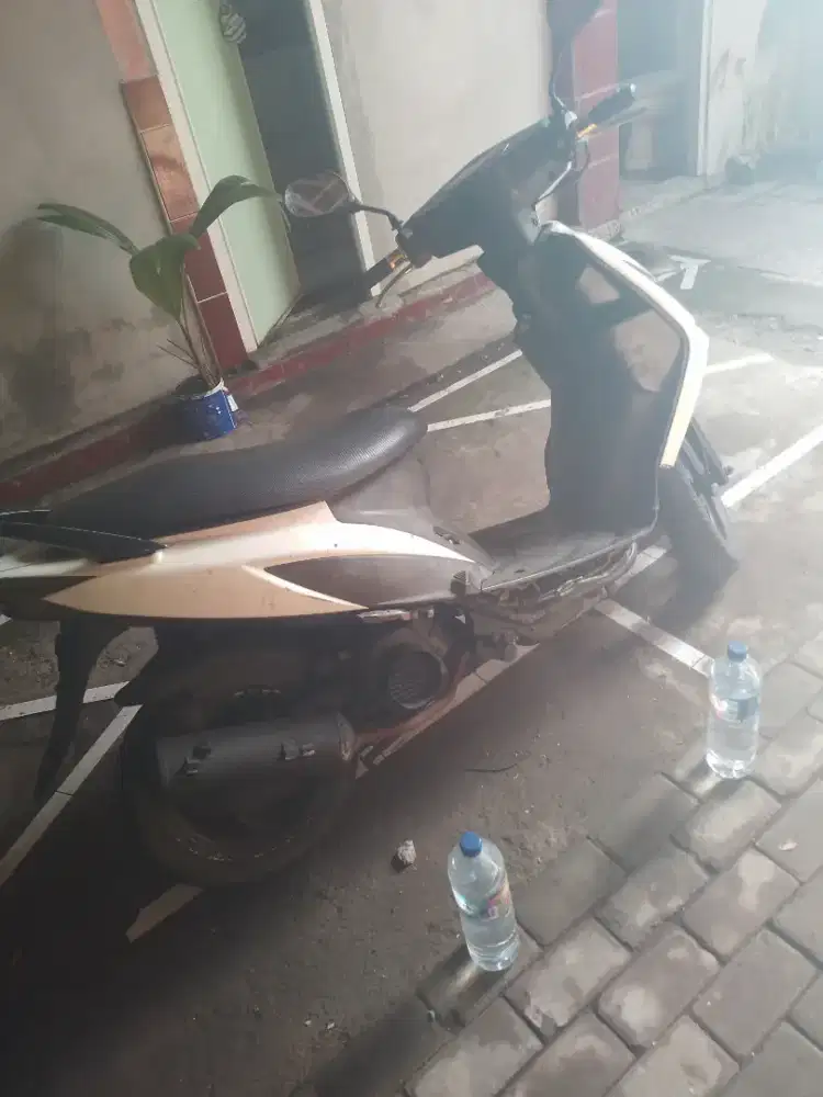 KYMCO dijual cepat nego tipis
