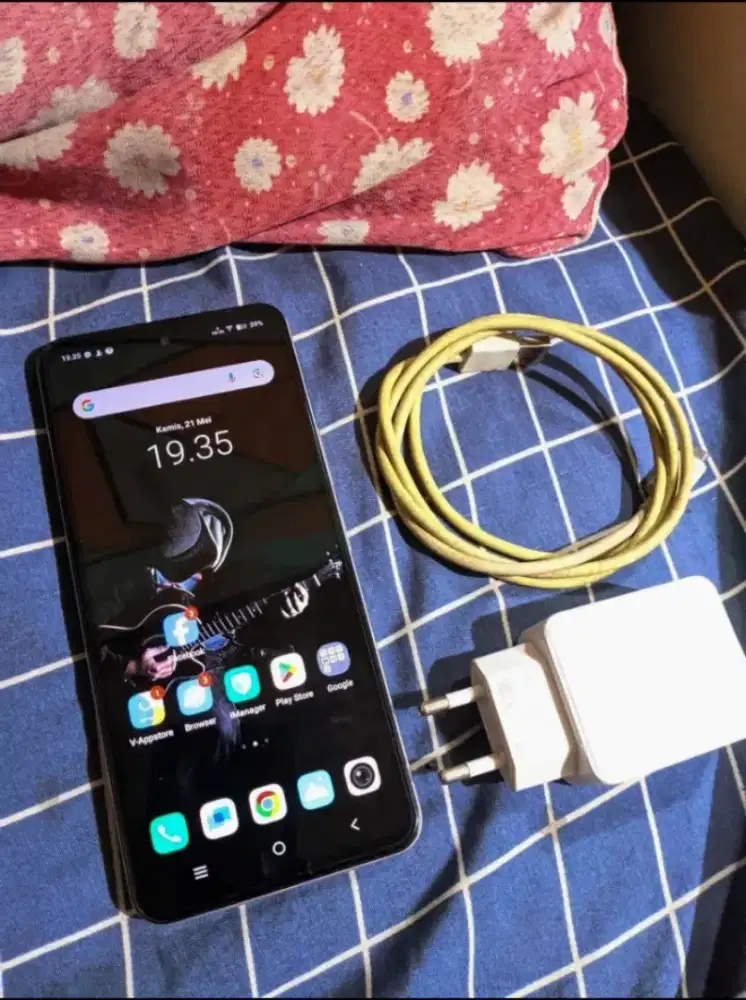 Vivo Y19S Ram 4+4/64 Hp+ charger Nominus