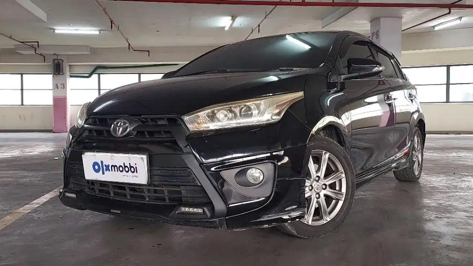 CASH TEMPO!* 0% Bunga Toyota Yaris 1.5 E Bensin-AT Hitam 2016