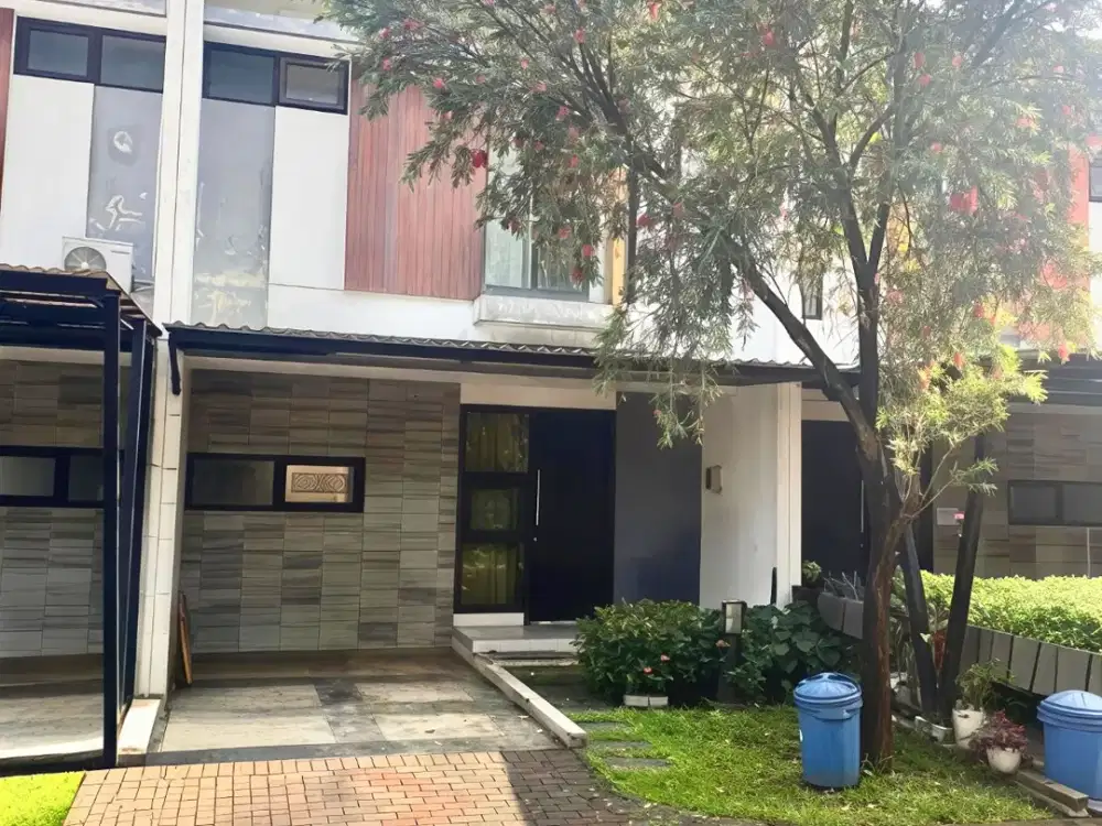WTS Rumah BSD De Latinos Murah  Cluster One Gate System