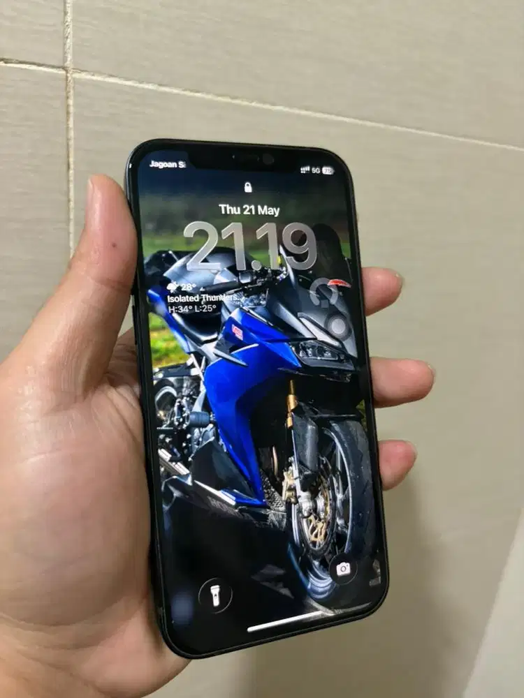 Dijual iPhone 12 128GB Black Ibox