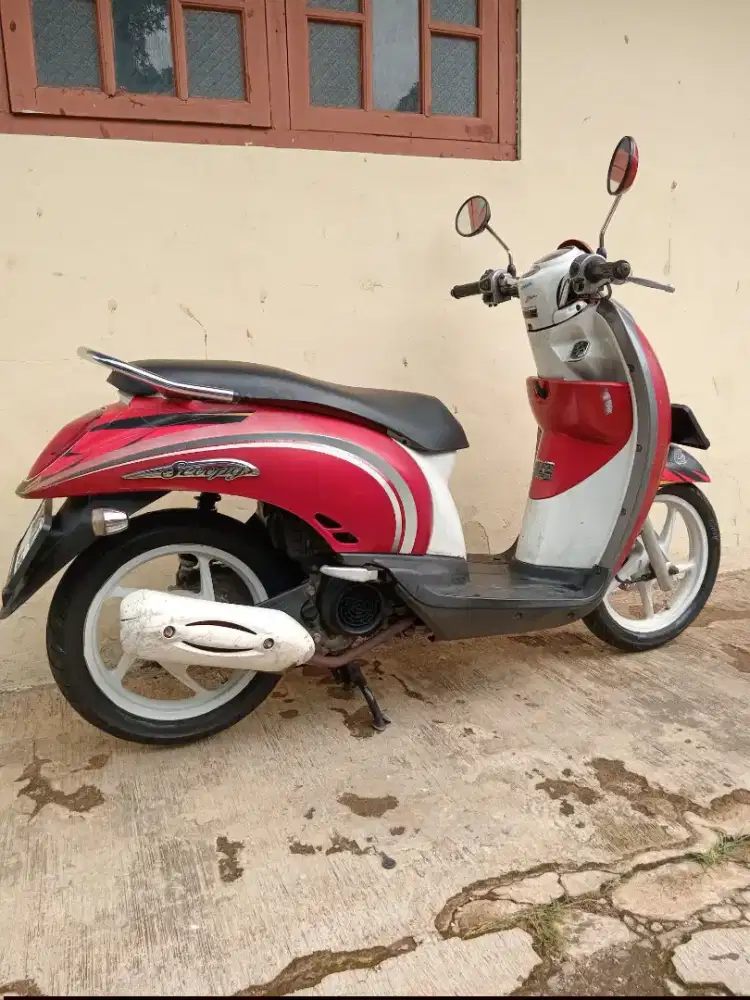 Honda Scoopy th 2011 Istimewa