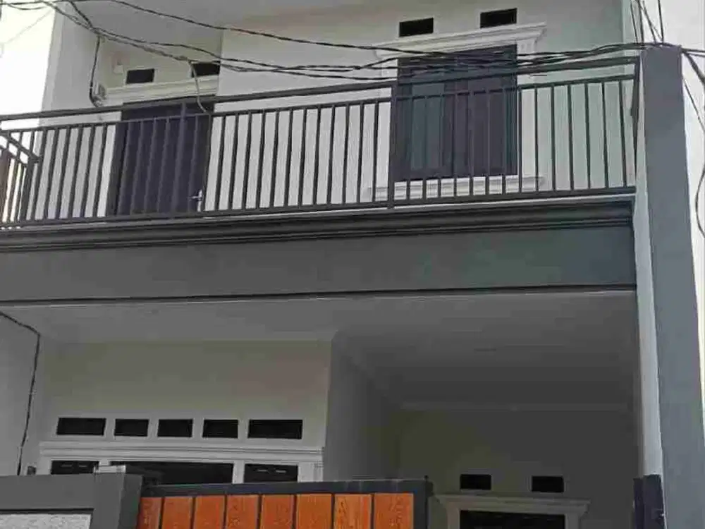 Rumah Dijual Lokasi Strategis di Pondok Kelapa Jaktim