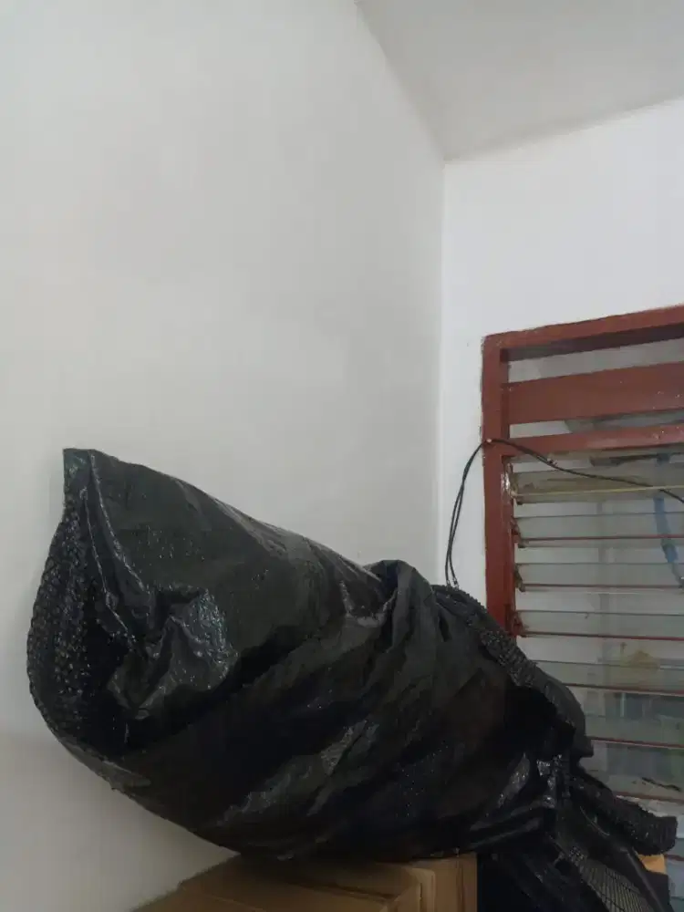 Bubble wrap masih banyak