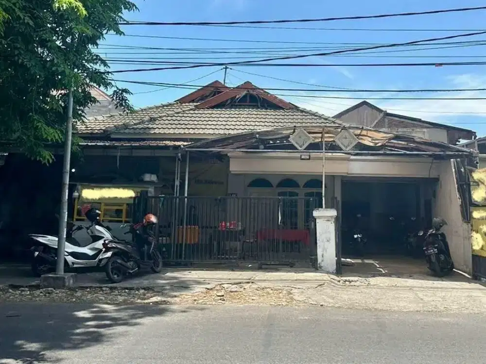 DISEWAKAN RUMAH RAYA PONDOK TJANDRA