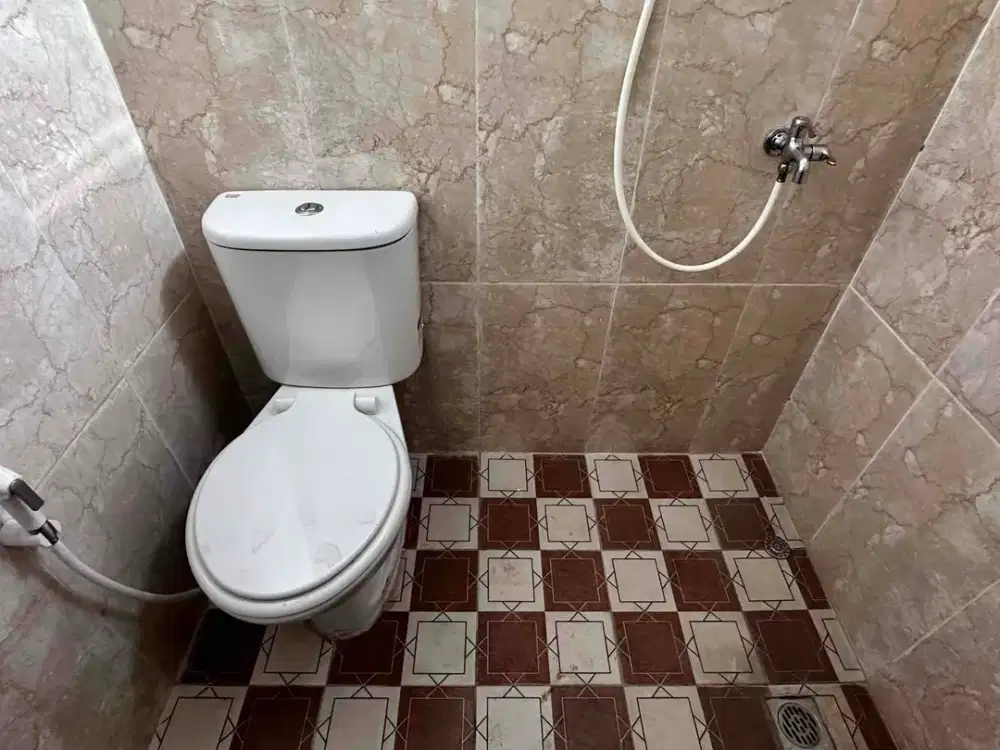 Rumah Kencana Loka BSD 3 Lantai | Full Renovasi | 7 Kamar | Siap Huni