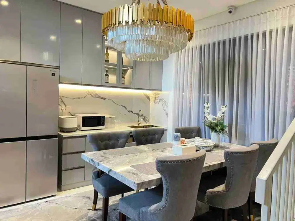 rumah 2,5 lantai full renovasi, full furnished harga murah di bawah pasaran, bebas banjir di cluster semayang, asya, jakarta garden City, cakung, jakarta timur