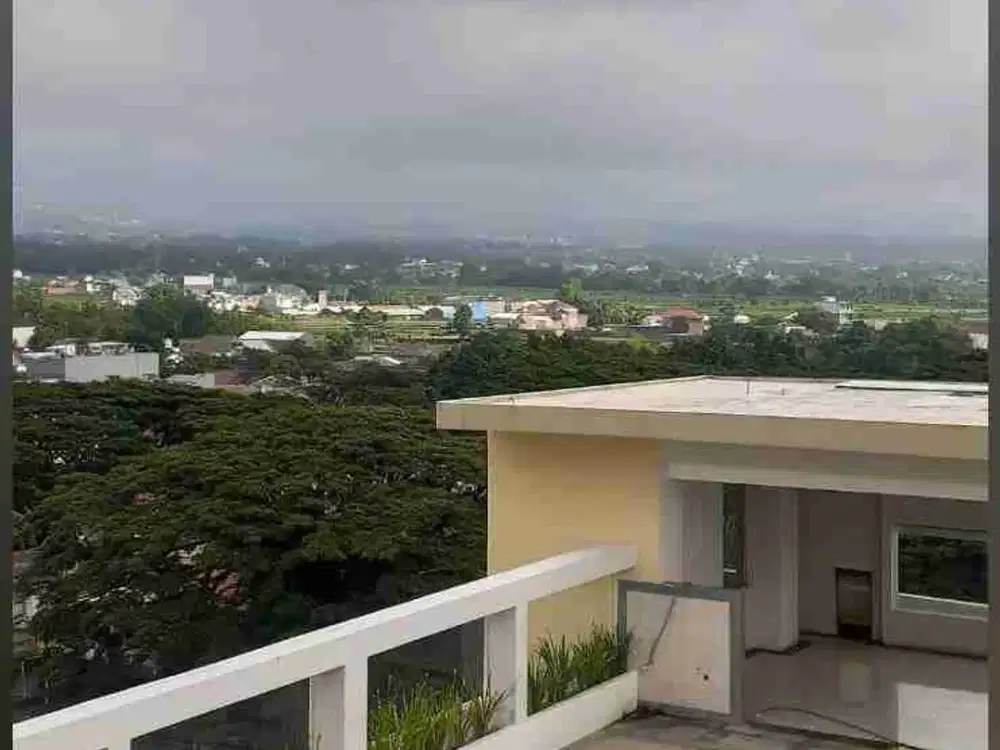 Dijual Hotel Tengah Kota Malang