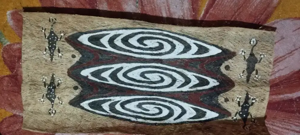 Lukisan kulit pohon Papua  Vintage