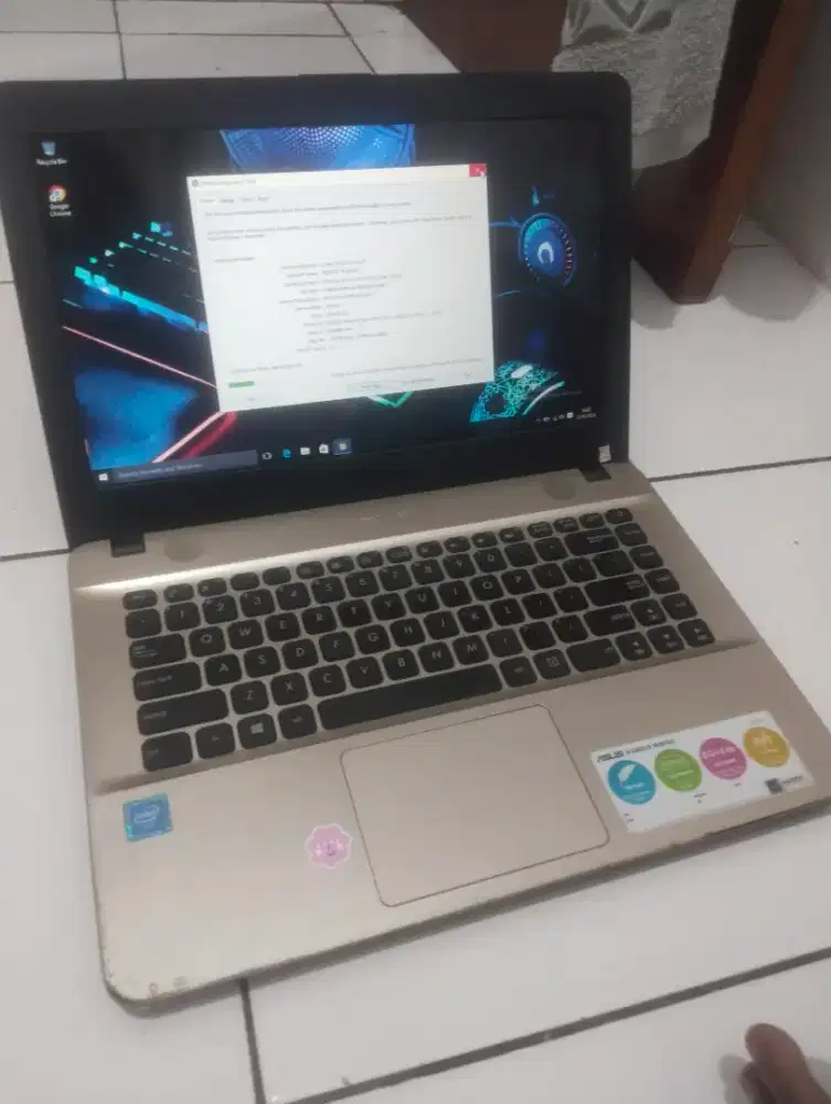 Laptop asus x441n