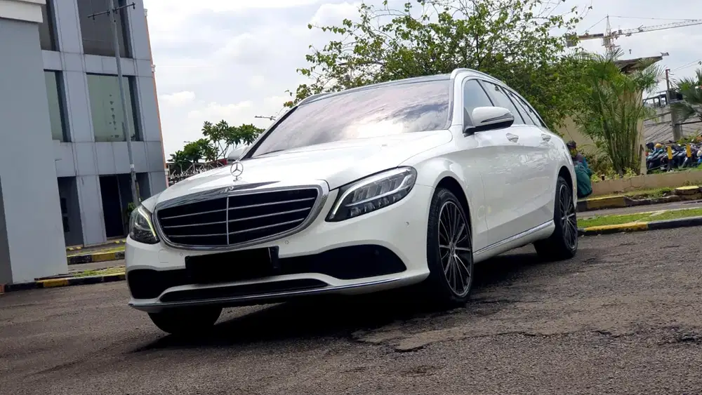 Km32rb mercedes benz mercy c200 estate wagon 2019 putih