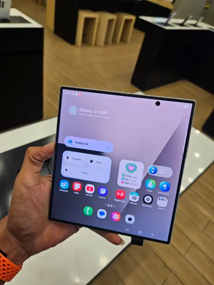 SAMSUNG Z FOLD7 BONUS TAB A11, CHARGER, CASE ORI DAN SPEAKER PREMIUM