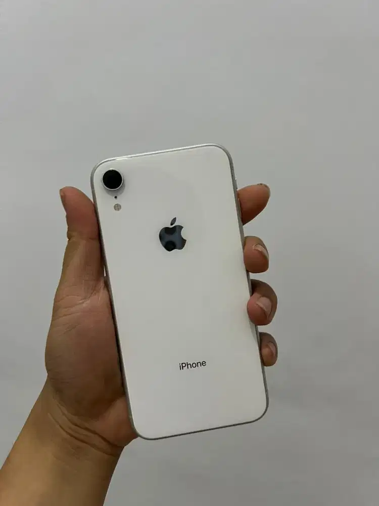 iPhone XR 256 putih all operator