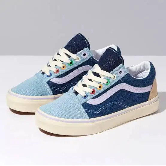 Sepatu Vans Wanita