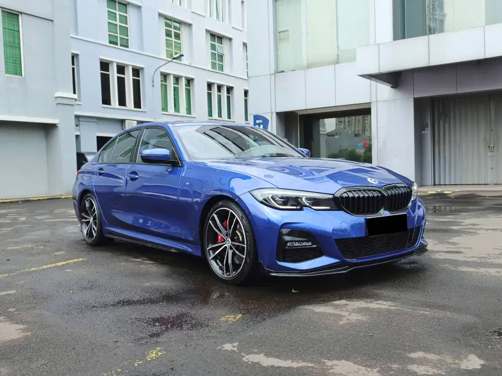 GARANSI PABRIK BUNGA=4% Odo=24K OCTOBER Sunroof BMW 330i M SPORT 2022