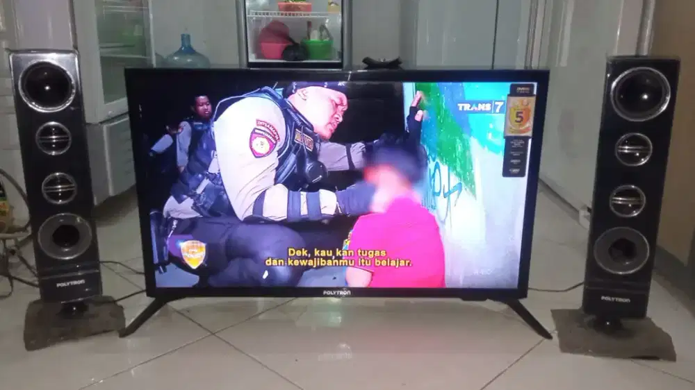 TV DIGITAL POLYTRON 32 NORMAL SIAP PAKAI