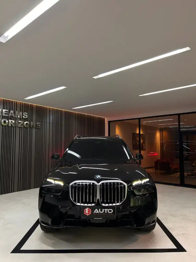 BMW X7 Xdrive40i XLine 2025 Hitam Km1rb B225GRC Nik 2024
