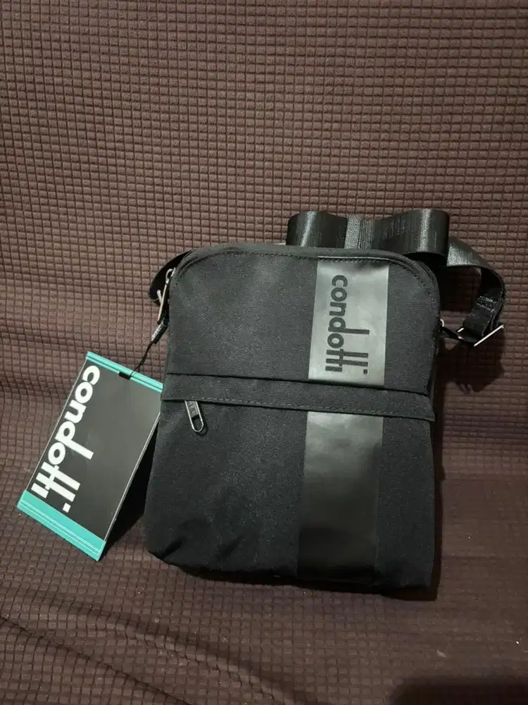 Slingbag pria condotii brand italy