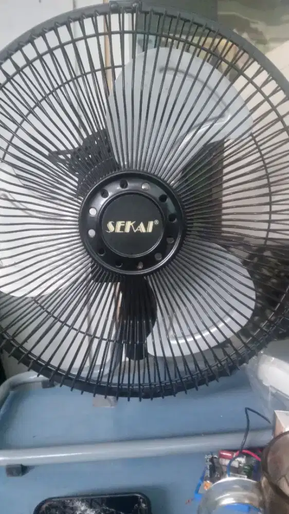 kipas sekai 10inc nego tipis