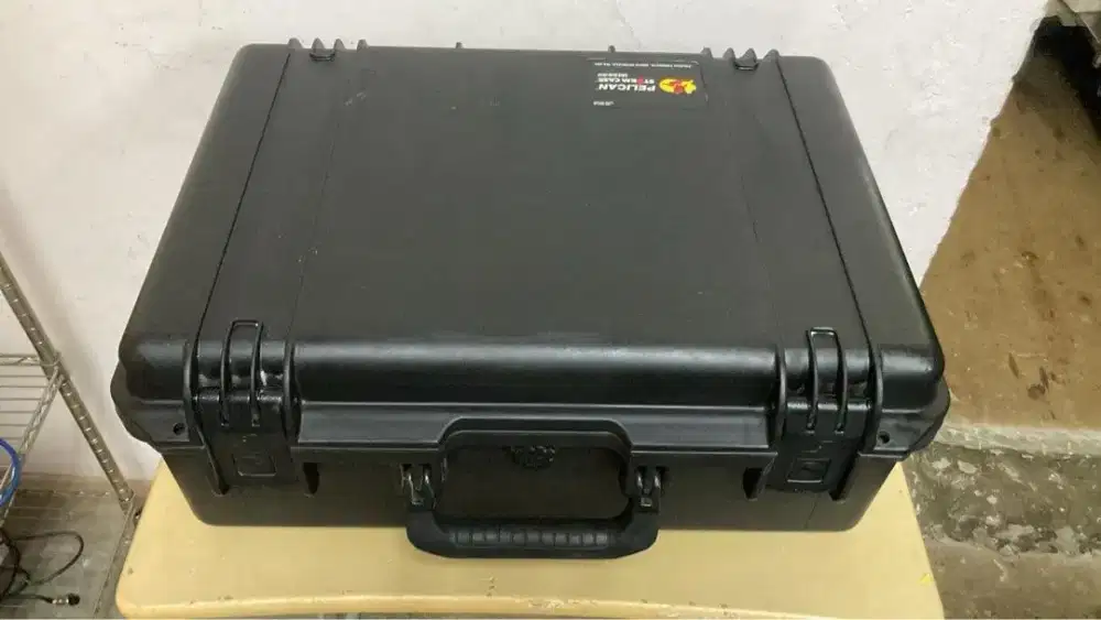 Pelican Storm Case IM2600 box pelindung protektor