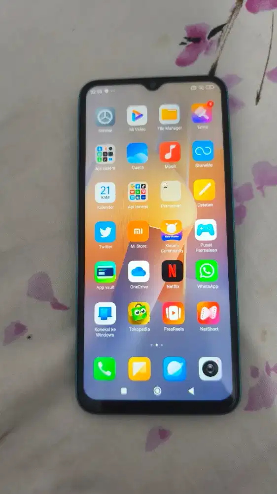 Redmi 10 5g ram 6/128 like new