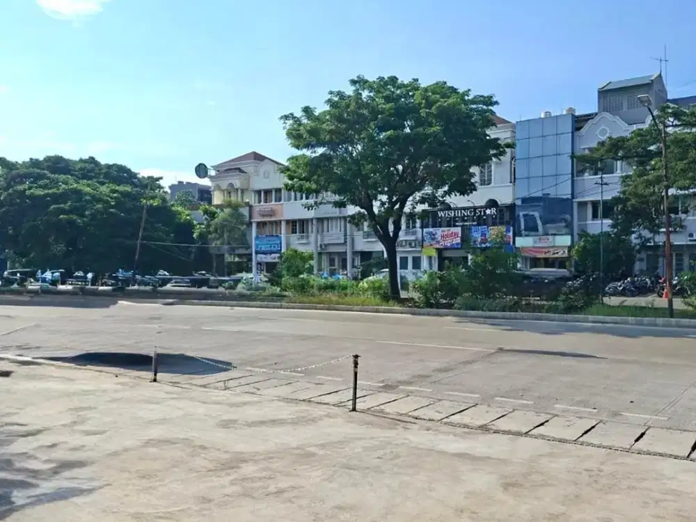 DIJUAL RUKO 3 GANDENG DI KELAPA GADING