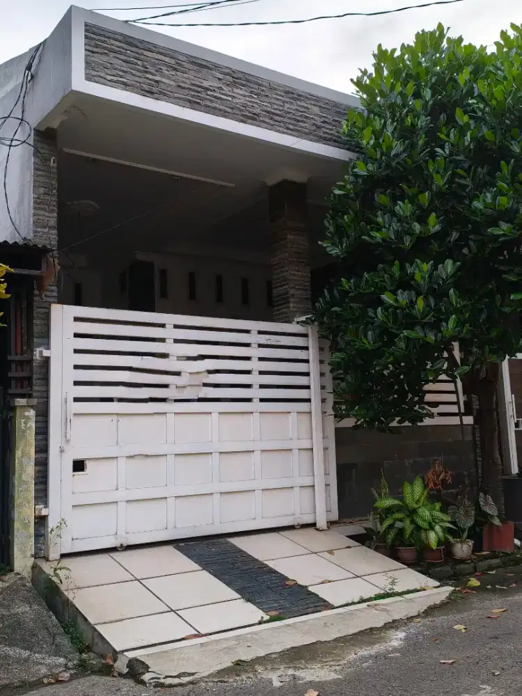 Disewa rumah dutabumi harapan indah bekasi siap huni