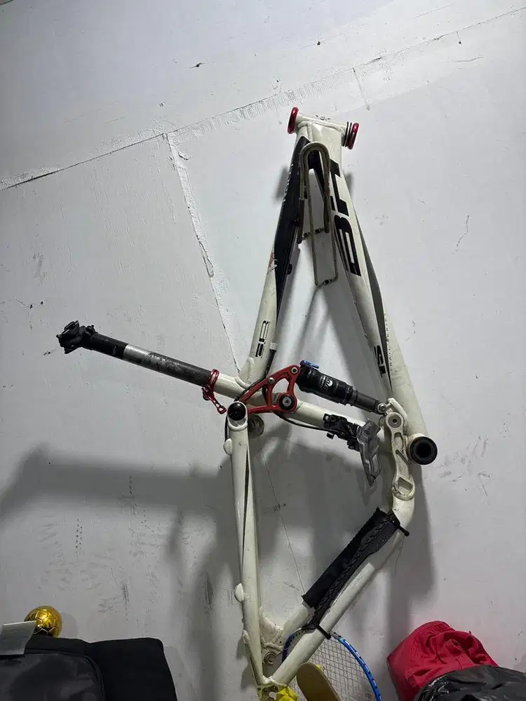 frme sepda bh kondisi aman like new