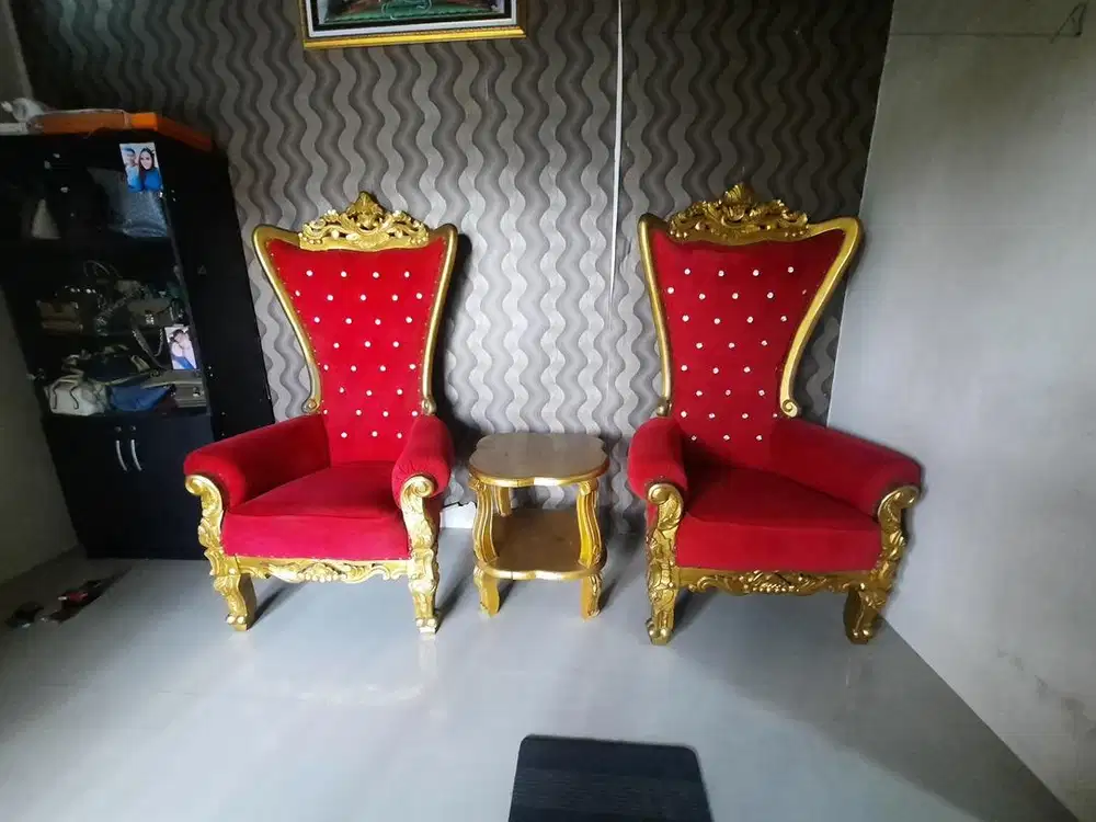 Kursi sofa bekas rasa baru