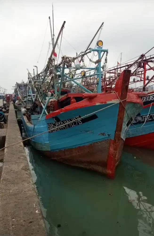 Kerja jdi abk kapal cumi sama cakalang