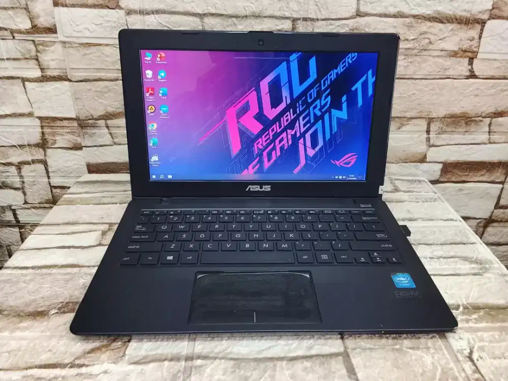Asus X200ma 11 inch