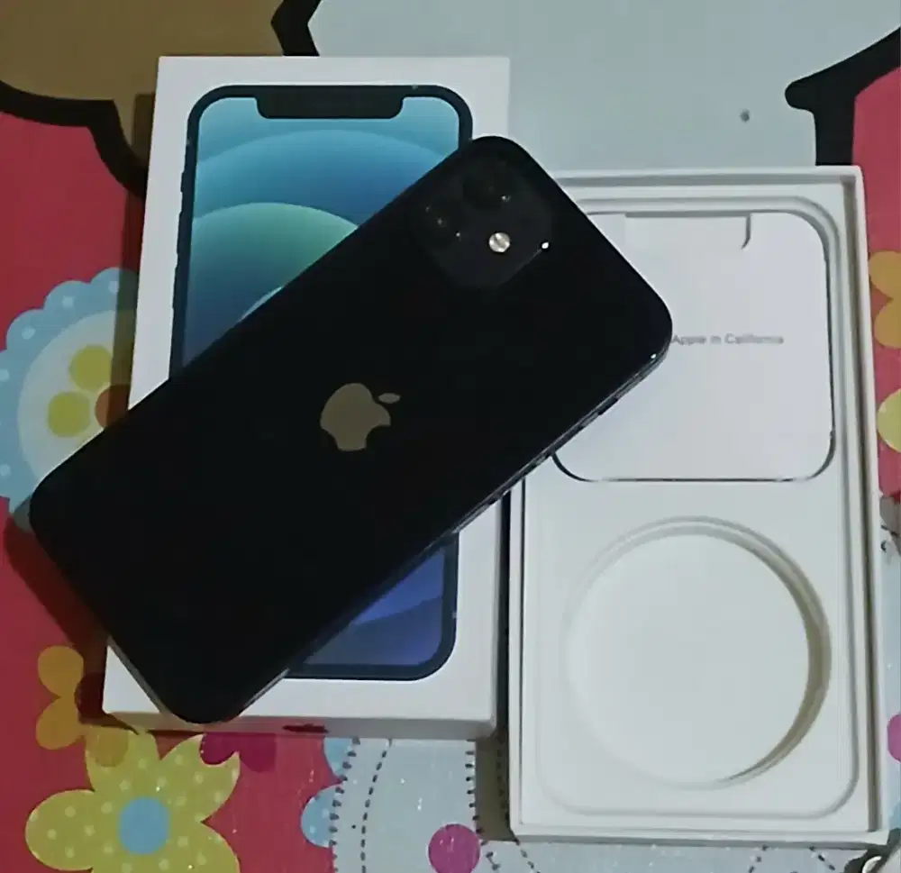 IPhone 12 128 GB ( BH 100% Gantian )