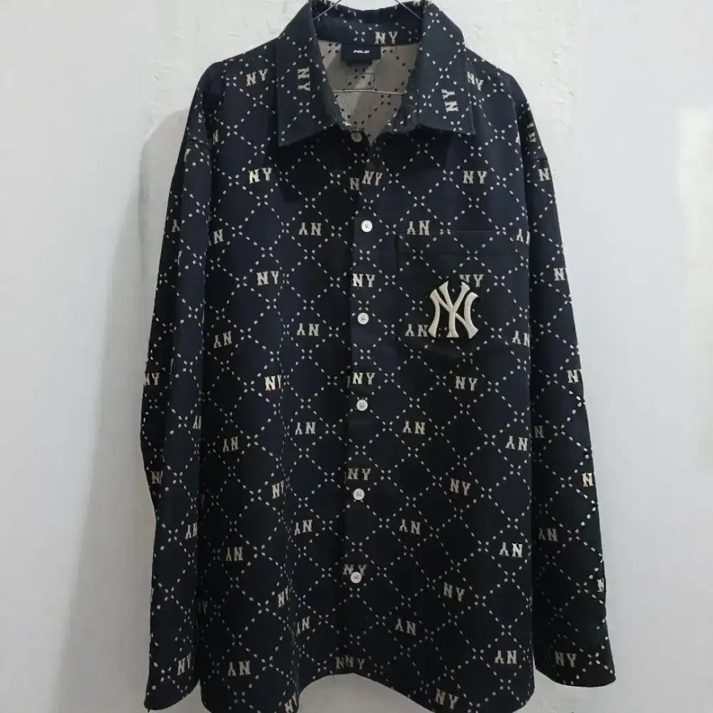 Kemeja MLB NY Logo