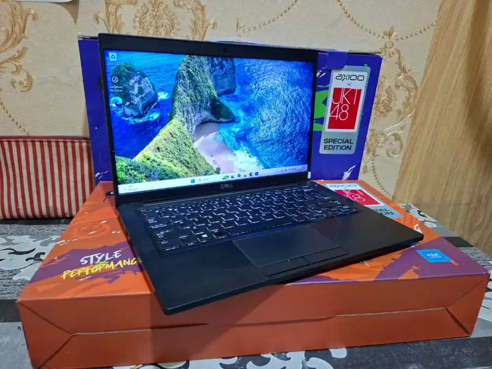 Laptop Dell Latitude 7390