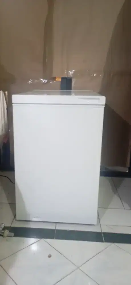 FREZEER Box RSA like new