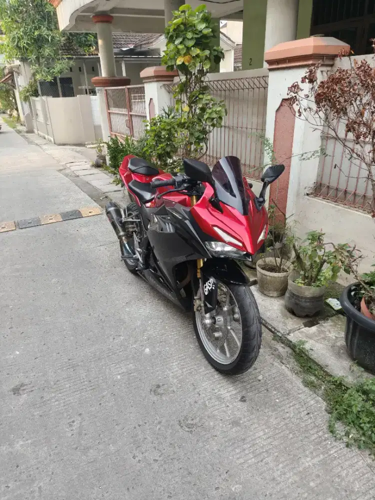 DIJUAL CEPAT CBR SPORT