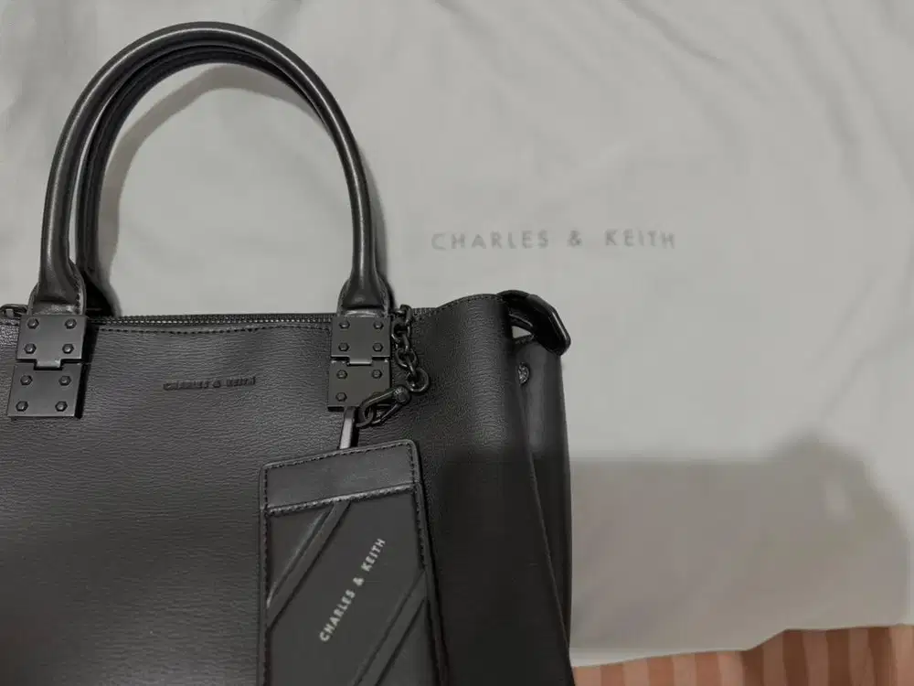 CHARLES&KEITH double top handle