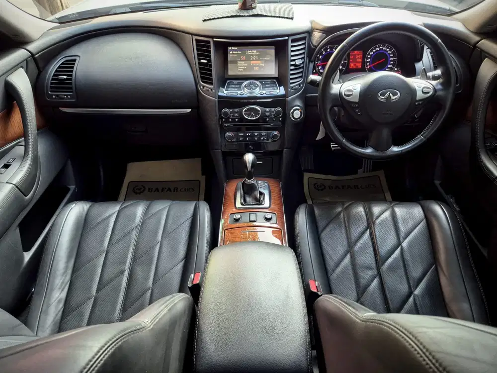 Infiniti FX37 2011 Bensin