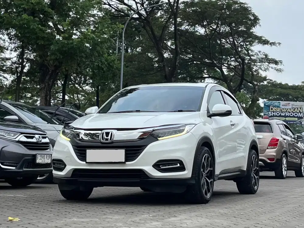 HONDA HRV SE CVT MATIC 2021 PUTIH KM 85RB