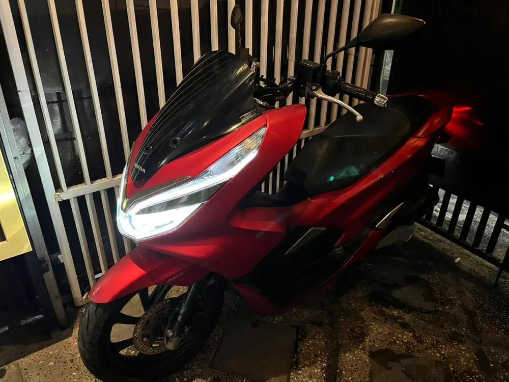 JUAL PCX 150 2018 ABS MERAH