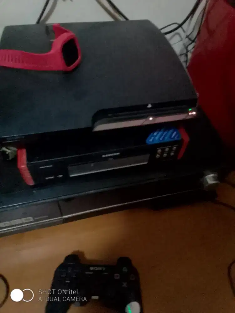 PS3 slim 160 GB bisa TT hp sebanding