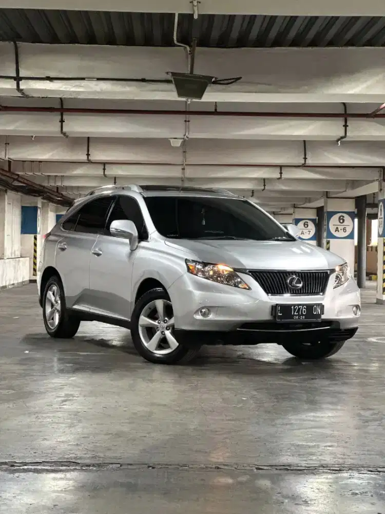 LEXUS RX 270 STD 2.7 2011 ( PAKET KREDIT FREE TV TAMPA DI UNDI)