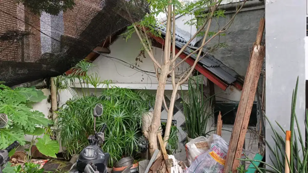 Rumah SHM Masuk Mobil Strategis dekat stasiun LA