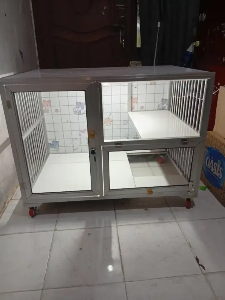 Kandang kucing alumunium