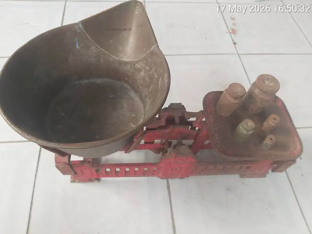 Dijual Timbangan Manual Jadul