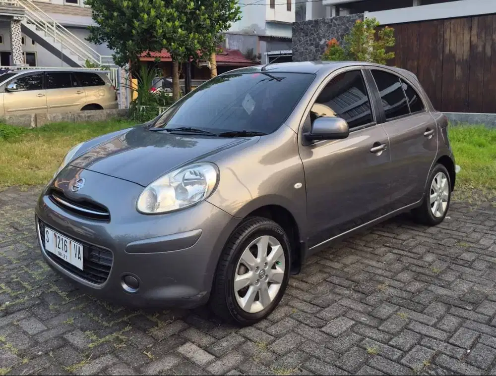 Nissan March Manual Simpanan
