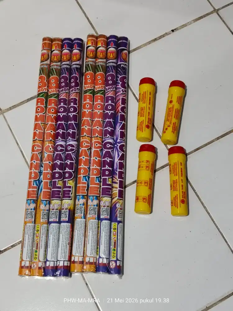 Red Flare & Roman Candle 8 shoot