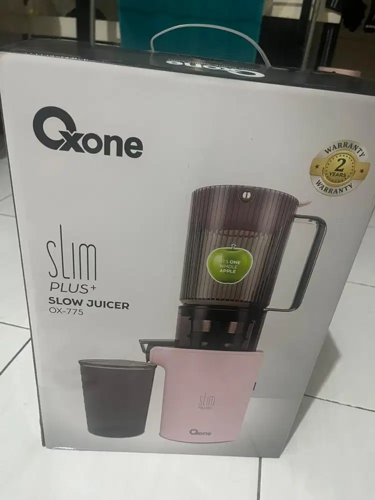SLOW JUICER OXONE